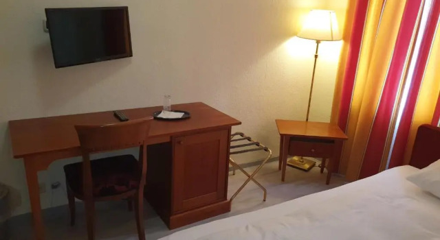 Одноместный номер Economy Hotel-Events Adlerpalast