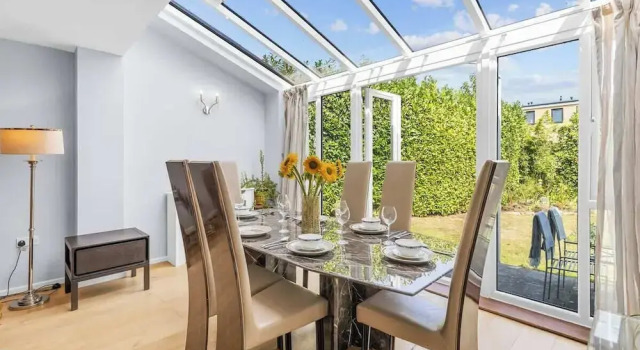 Коттедж 3-bed Greenhithe Retreat Garden Near Bluewater