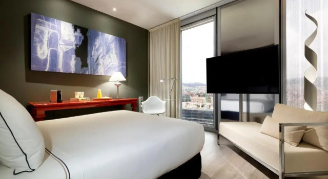 Номер The Level Семейный Meliá Barcelona Sky 4 Sup
