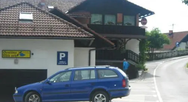 Bed and Breakfast Mili vrh, Rezervovat Hotel Kamnik Osrednjeslovenska