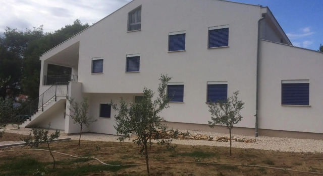 Modern holiday home with terrace,100 m distant from the sea !