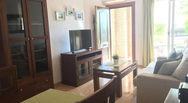 2 bed apartment with pools and spa