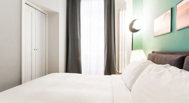 Wonderful 3bed in San Giovanni Very Close to Metro, Prenota Hotel San Giovanni Roma
