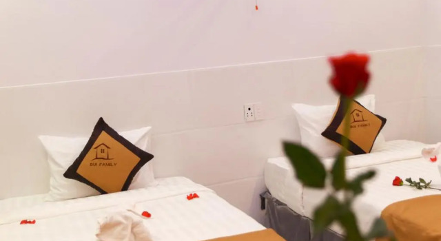 Кровать в общем номере Bui Family Homestay