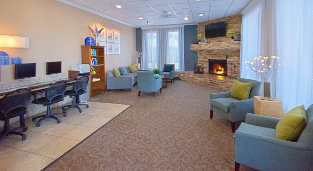 Hotel Tempe Phoenix Airport Inn Suites, Забронировать Отель Отели Пруда в Темпе 3 звезды, 3*