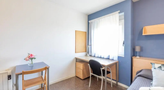 Студия Residencia Universitaria Resa La Ciutadella