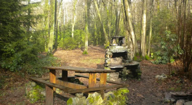 Chalets Viroinval, Забронировать Шале Уаньи-ан-Тьераш провинция Намюр