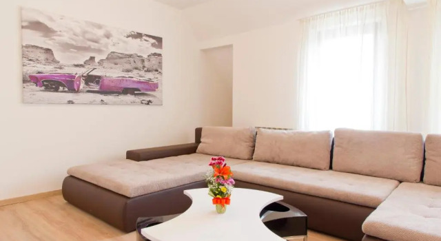 Апартаменты Дуплекс с 4 комнатами Vitosha Downtown Apartments