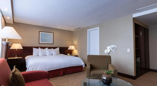 Четырёхместный номер Standard Eurobuilding Hotel & Suites Caracas