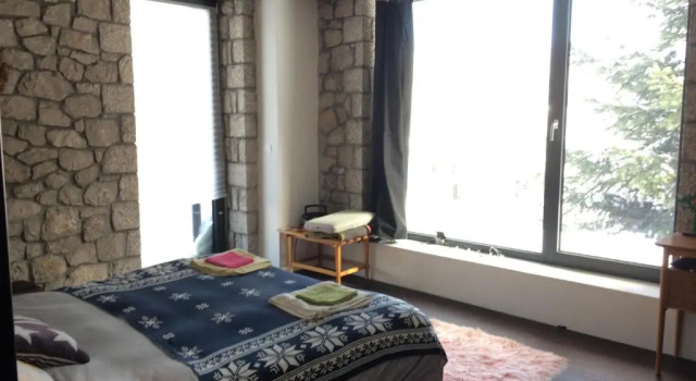 Luxurious mountain house, Book Hotel Hotels in Central Greece with Parking, Parking