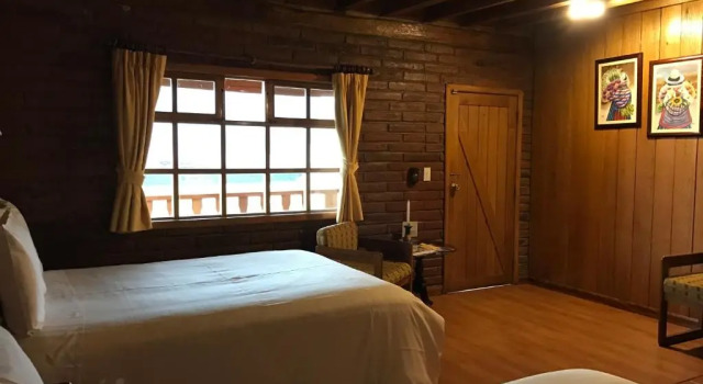 Шале Superior Puertolago Country Inn & Resort