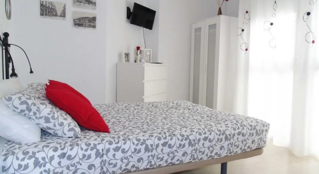 A&N Loft Merced, Забронировать Отель Малага - центр Малага, рядом с Музей Кармен Тиссен