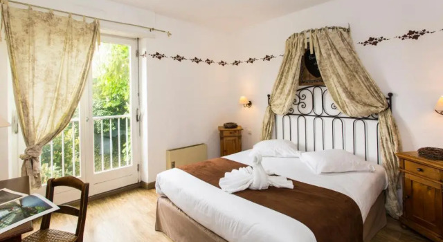 Двухместный номер Classic Logis Hotel Domaine de Rouffach
