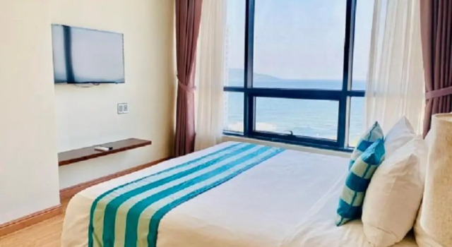 Двухместный номер Superior с видом на море Avatar Danang Hotel