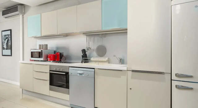 Апартаменты Grand Metropolis Apartments