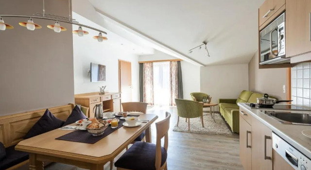 Апартаменты Hotel Sonnegg