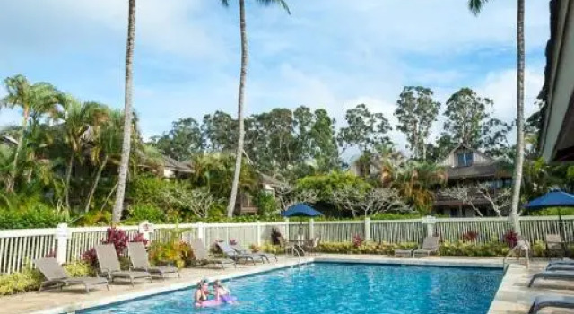 Sandpiper 120B-as seen on HGTV's Hawaii Life! Affordable with pool, hot tub, BBQ