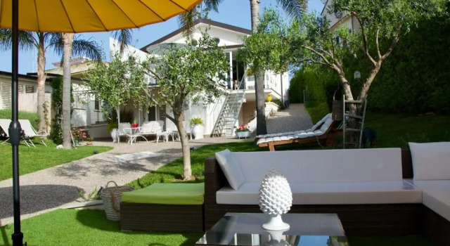 Коттедж Villa Volli Three Rooms