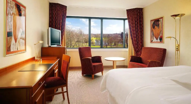 Двухместный номер Standard Sheraton Essen Hotel
