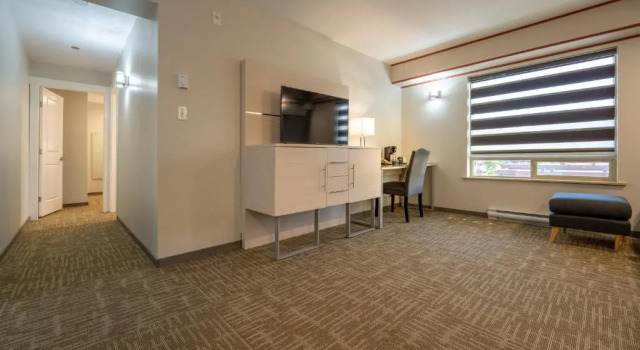 Апартаменты с 2 комнатами Quality Inn Sunshine Suites
