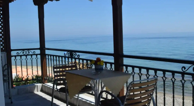 Kyani Akti Apartments, Book Apartment Nea Skioni 