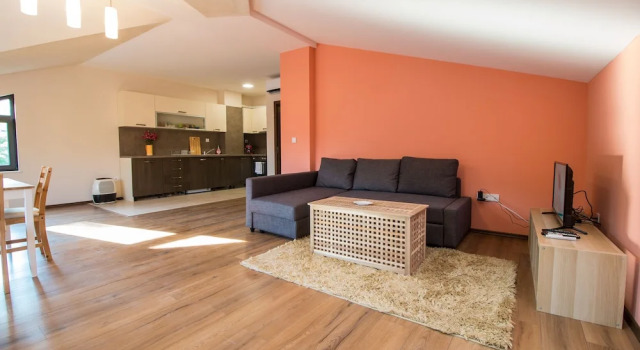 FM Premium 2-BDR Apartment - Spacious Loft