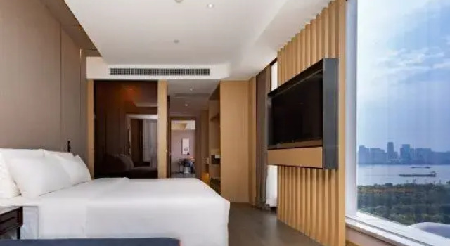 Люкс с видом на реку Atour Hotel Wuhan Tiandi Hankou Jiangtan