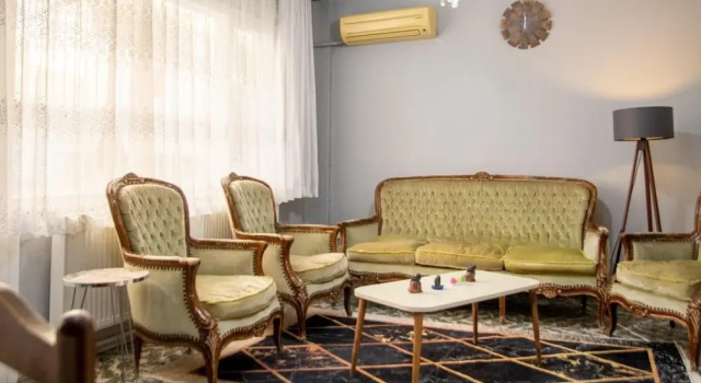 Colorful Home Near Popular Attractions in Konak, Забронировать Апартаменты/квартира Апартаменты Измира, рядом с Ataturk Museum, Апартаменты/квартира
