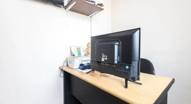 OYO 1598 Feby Inn Near RS Gandaria, Book Hotel Jakarta Jakarta Province
