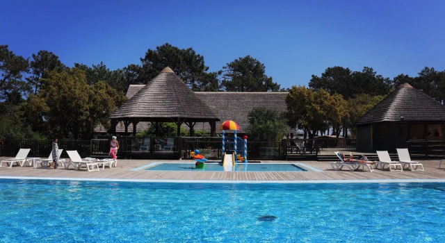 San Damiano Camping-Bungalows, Varaa Hotelli  