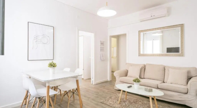 Апартаменты The White Flats Les Corts