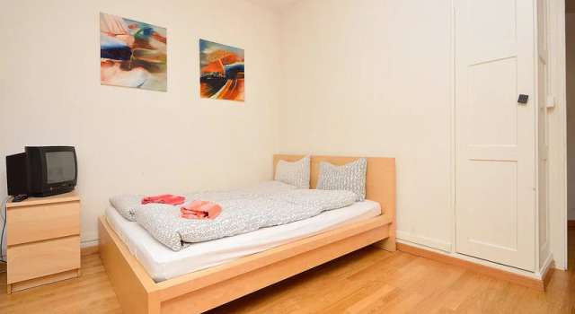 Garden Studio Apartment Zürichberg, Забронировать Апартаменты/квартира Апартаменты Цюриха, рядом с Университетская больница Цюриха, Апартаменты/квартира