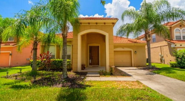 Casa para Grupos en Orlando Florida, Varaa Lomakoti Hotellit Kissimmee pysäköinnillä, Pysäköinti