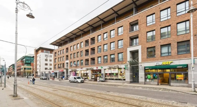 Stunning 3-bed Apartment in Dublin 1, Забронировать Апартаменты/квартира Отели Дублина с парковкой, рядом с The Point Club, Парковка