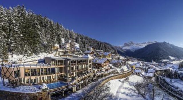 Boutiquehotel Friedrich, Забронировать Отель Нова-Леванте Ega Valley