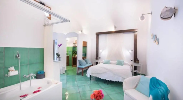Villa Principessa Pool and Sea Access by Amalfivacation, Забронировать Отель Амальфи Побережье Амальфи