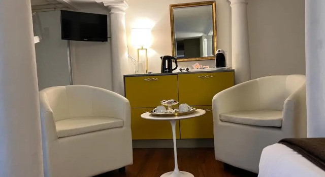 Двухместный номер Standard Cavour44 - Palazzo Canossa