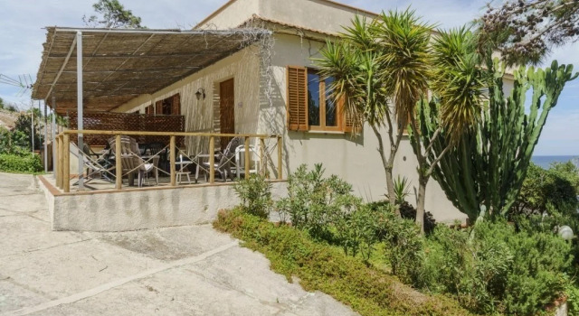Villa La Pineta al Mare, Book Hotel Erice 