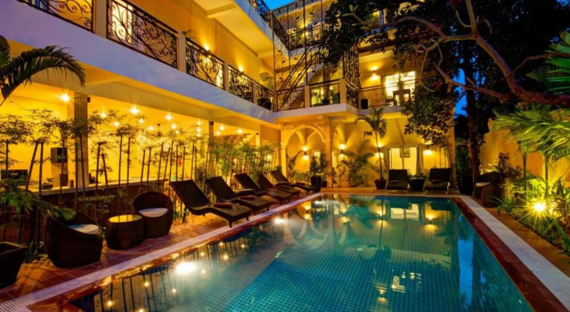 Четырёхместный семейный люкс Villa Borann