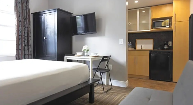 Двухместная студия Ocean Reef Suites