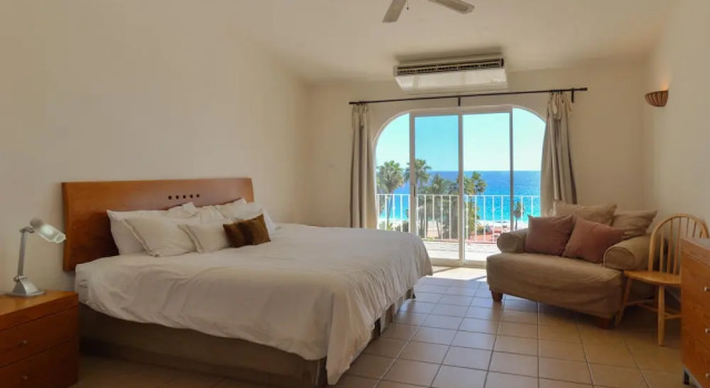 Family&Groups Steps from Beach, Villa Oceano, 4 BR