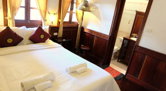 Двухместный номер Standard с балконом Phousi Guesthouse