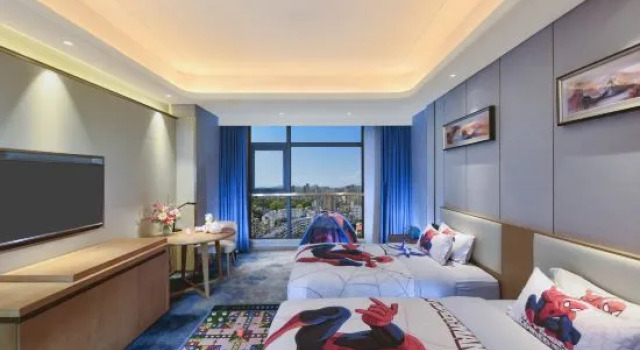 Семейный номер Standard Ramada Plaza Dongxing City Center