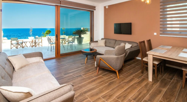Апартаменты Deluxe с видом на море Sunset Bay Apartments