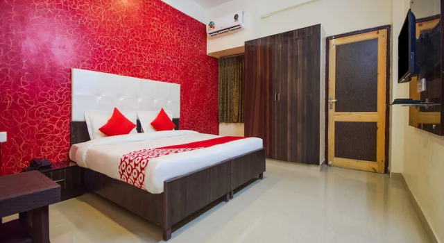 Номер Standard OYO 26659 Hotel Parmanand Garden