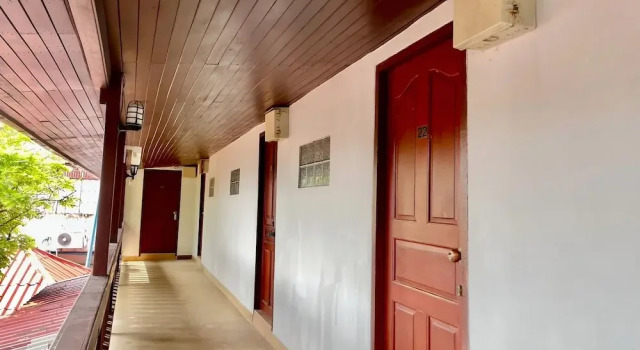 Трёхместный семейный люкс Haadrin Resort
