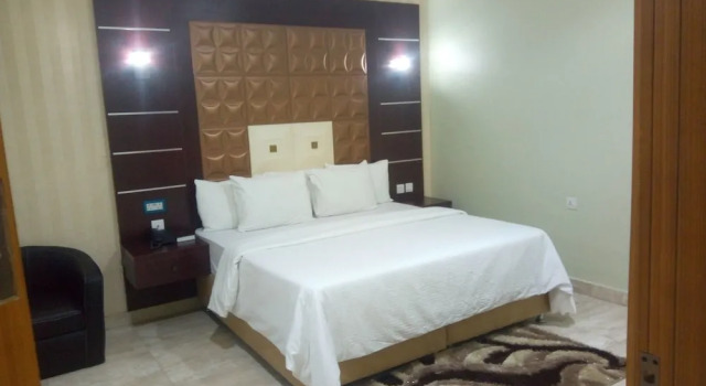 Wintess Garden Hotel And Suites, Rezerwuj Hotel Awka AwkaSout