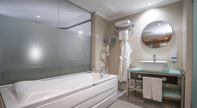 Люкс Classic MCG Hotels Thermal Spa Convention Center