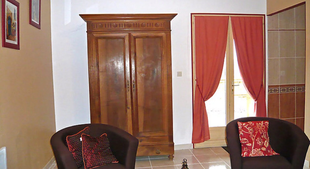 Les Ecuries, Rezervovat Hotel Limoux Corbières