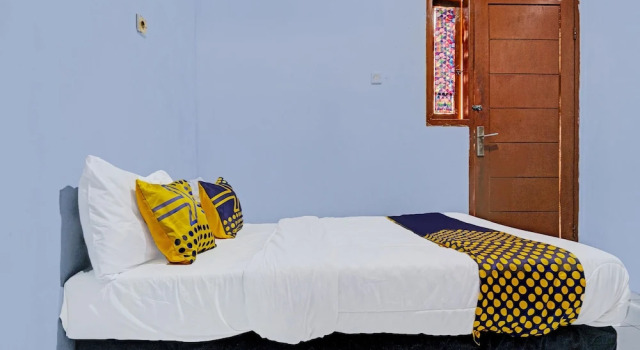 Spot on 91941 Pondok Gumilang, Book Hotel Ngamprah West Java